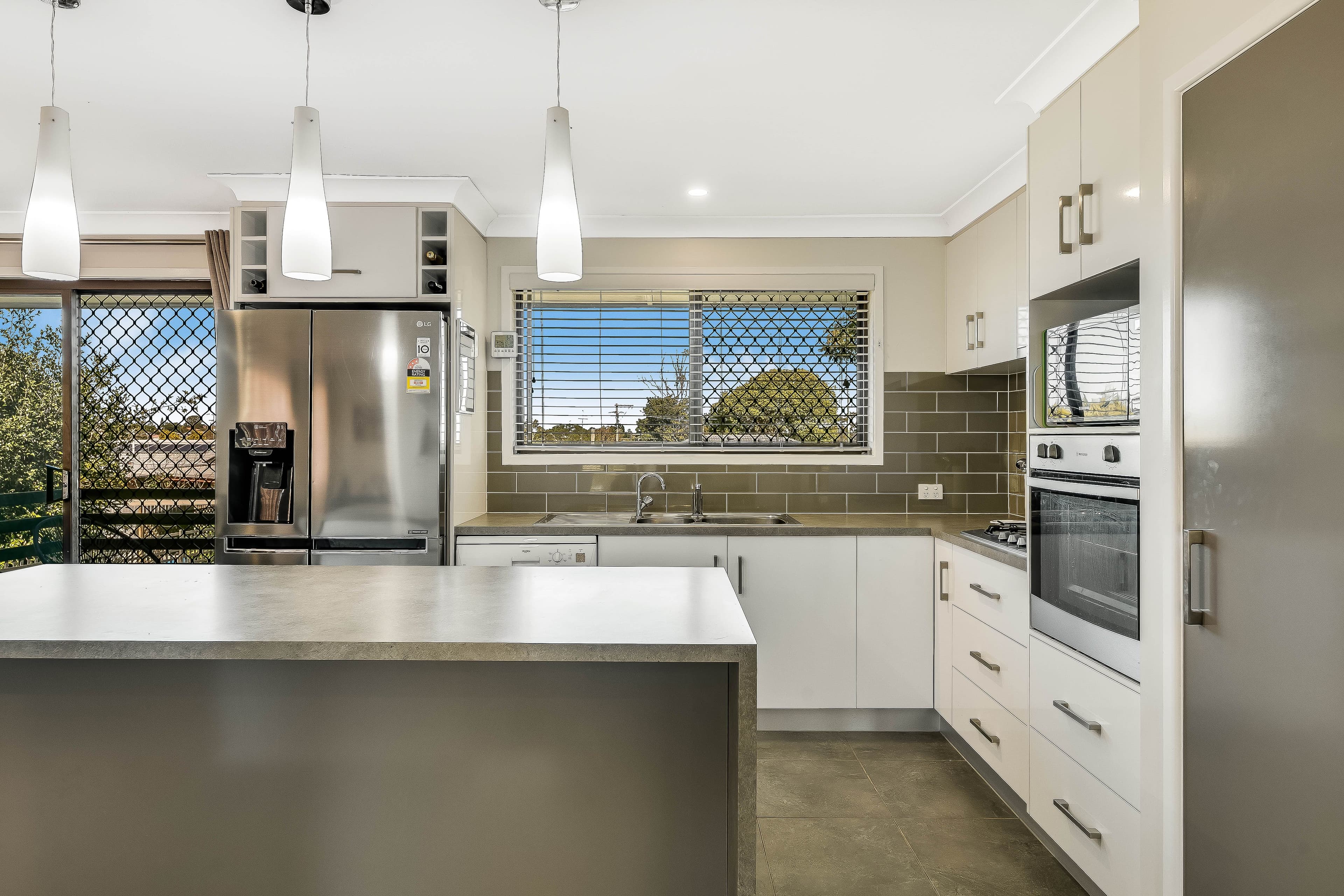 24 Friend Street, Harristown QLD 4350, Harristown - Thumbnail 4