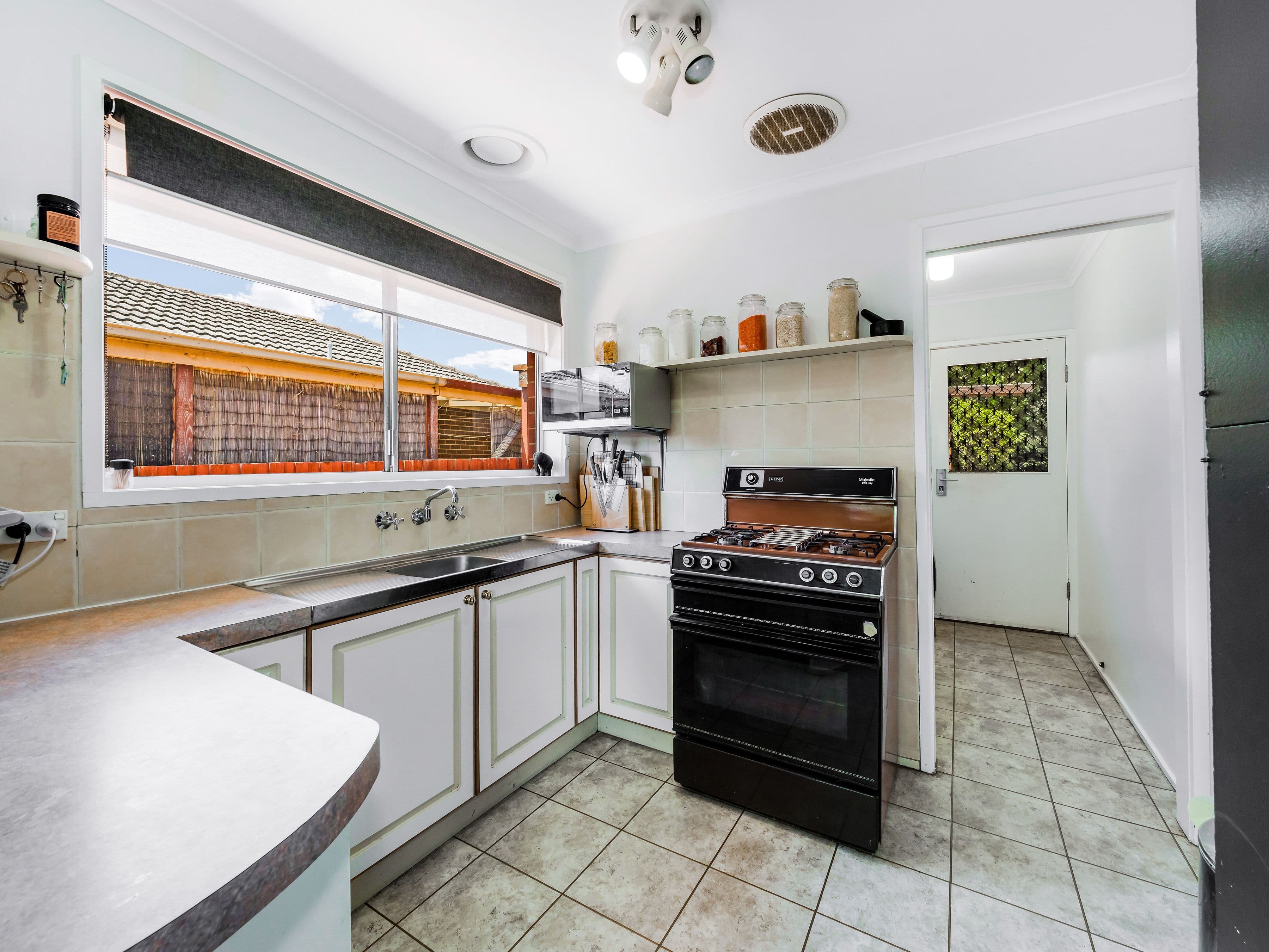 4 Belmar Street, Cranbourne VIC 3977, Cranbourne - Thumbnail 8