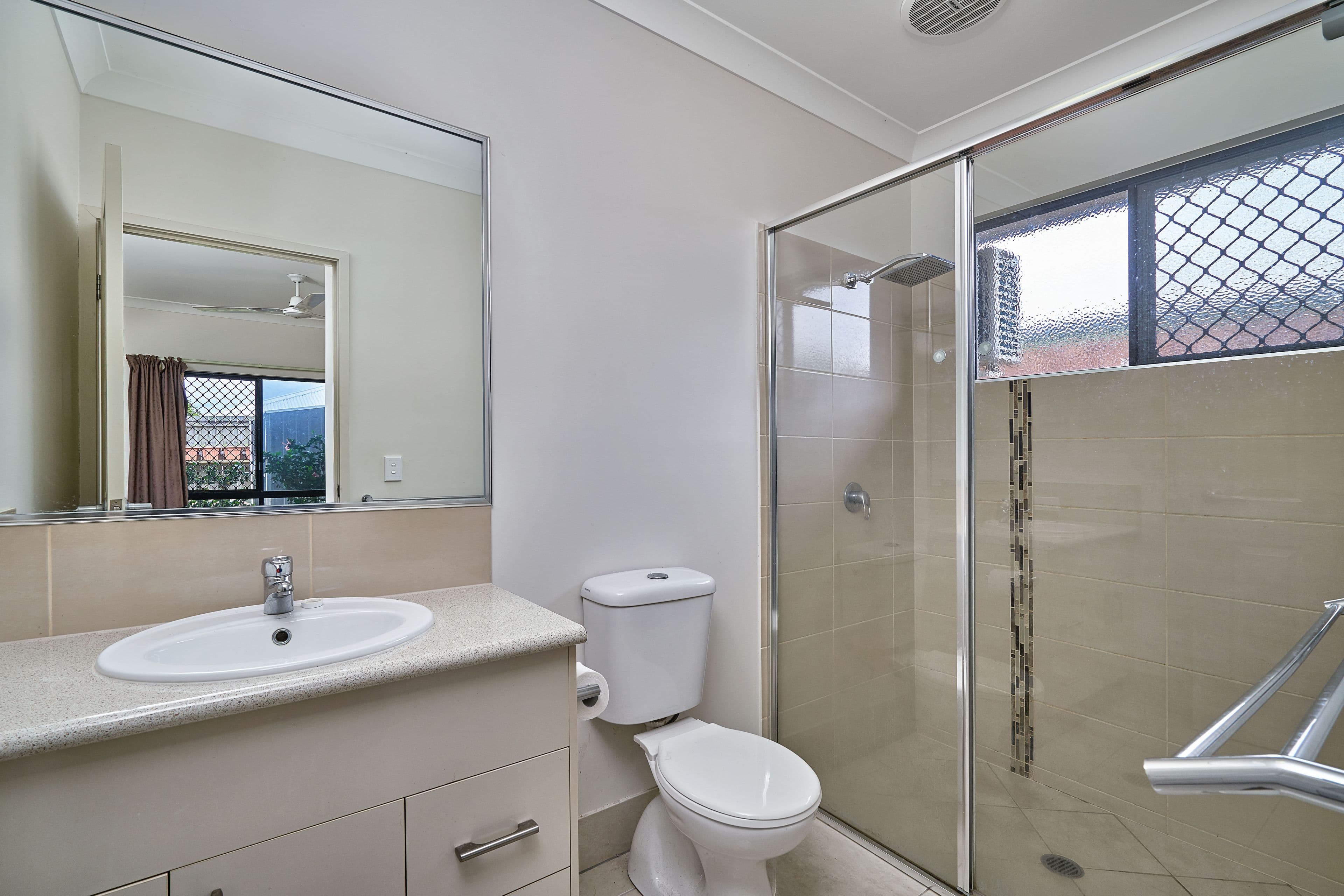 19 McSweeney Crescent, Gordonvale QLD 4865, Gordonvale - Thumbnail 6