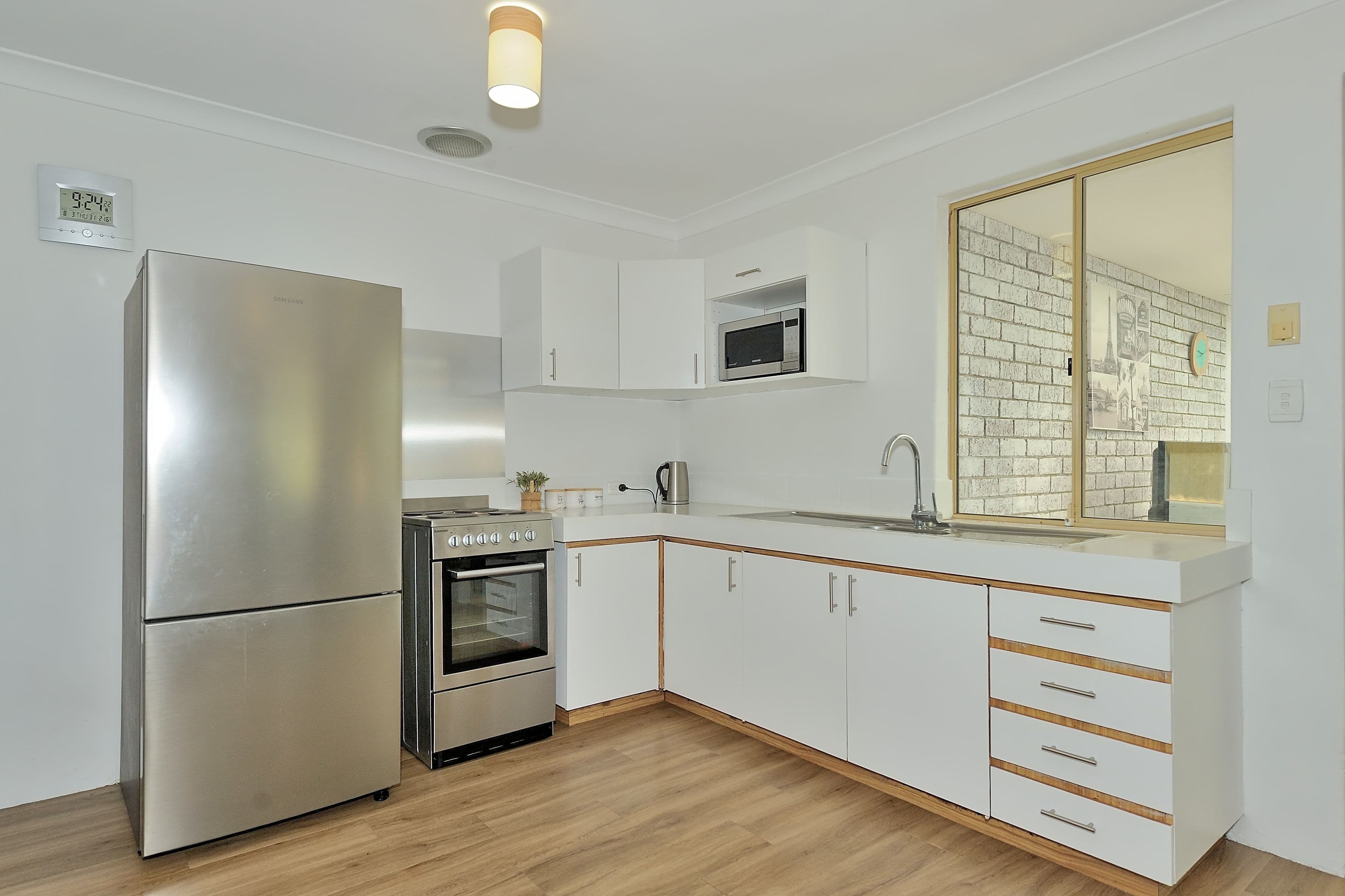 44 Ashley Street, West Footscray - Thumbnail 3