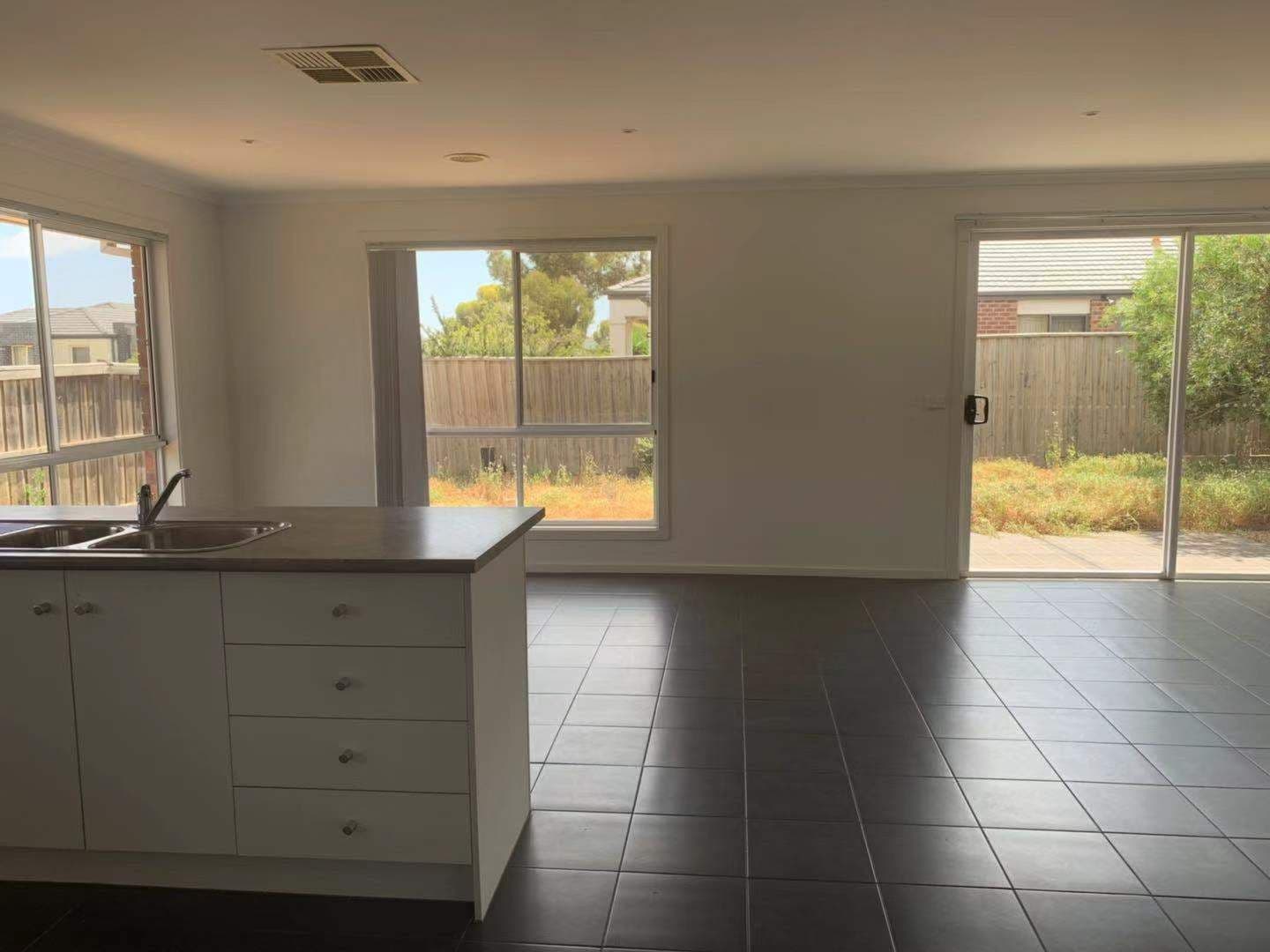 1 Paulo Street, Tarneit VIC 3029, Tarneit - Thumbnail 7