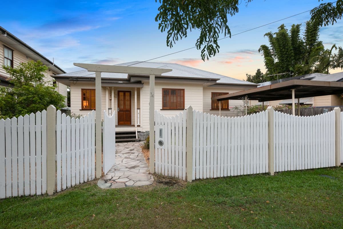 34 Borden Street, Sherwood QLD 4075, Sherwood - Image 1