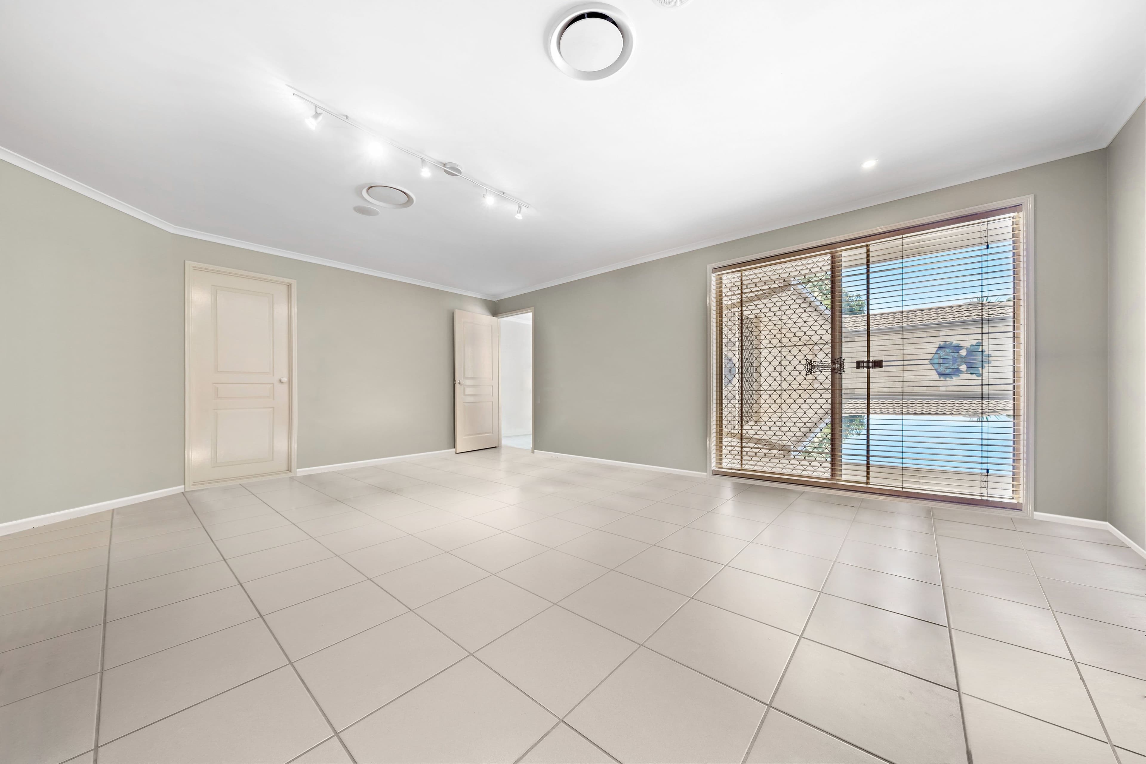 3 Outlook Street, Waterford West QLD 4133, Waterford West - Thumbnail 8