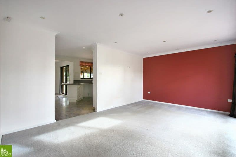 46 Captain Cook Drive, BARRACK HEIGHTS NSW 2528, Barrack Heights - Thumbnail 2