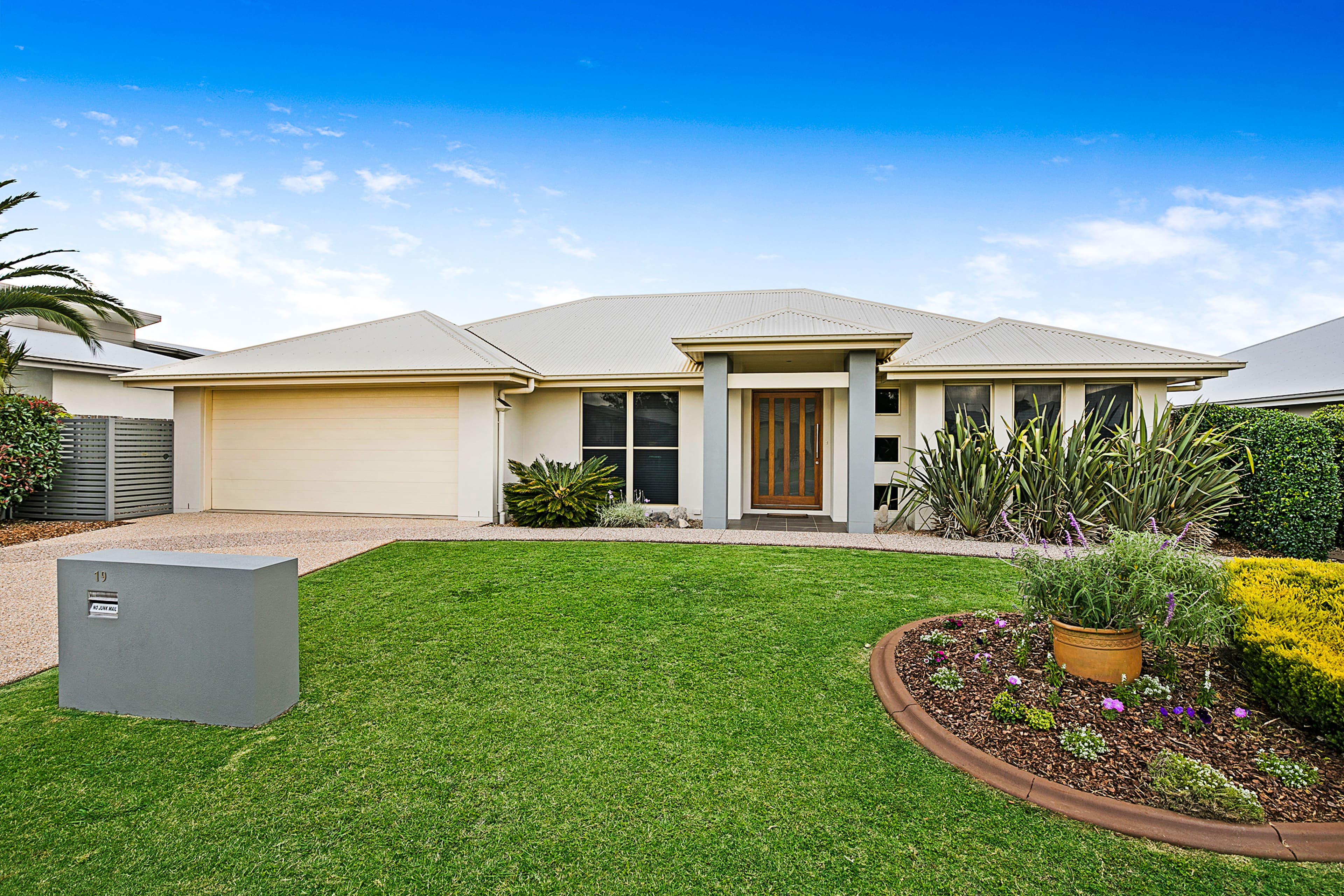 19 Fallon Drive, Middle Ridge QLD 4350, Middle Ridge - Image 1