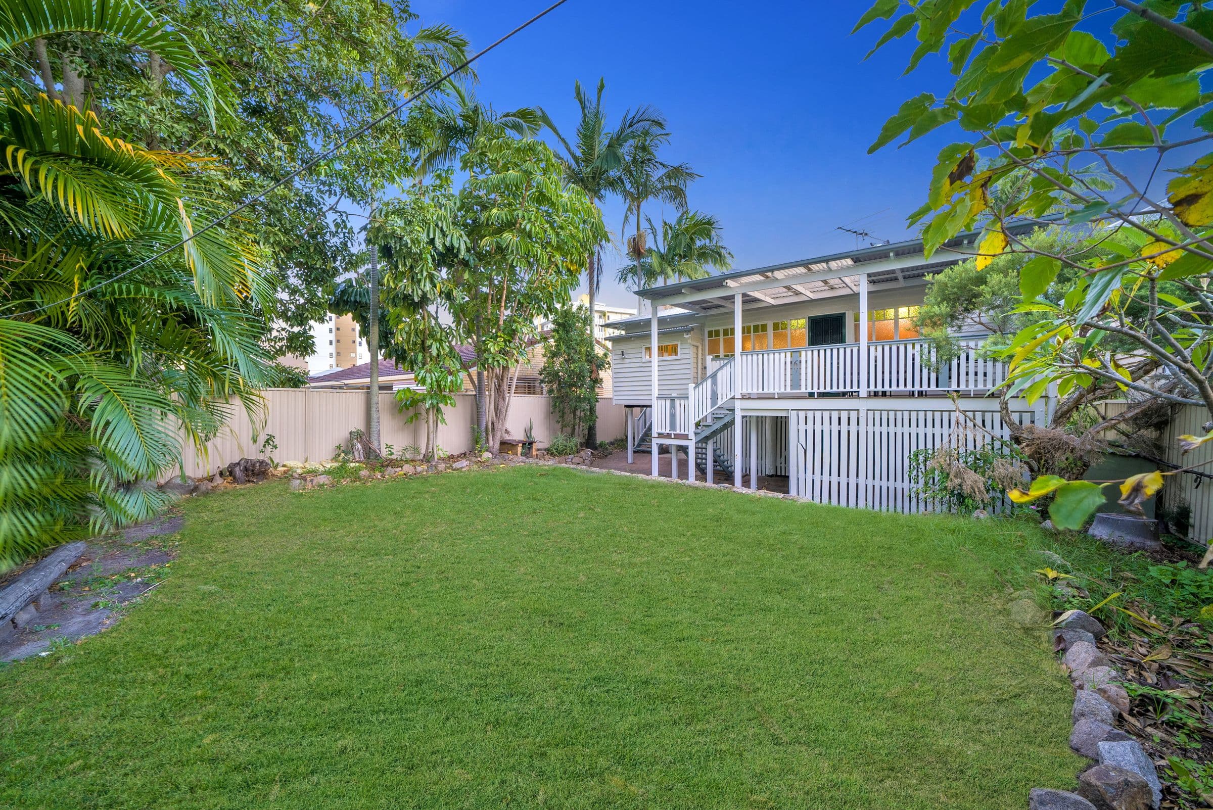4 Sydney Street, Redcliffe QLD 4020, Redcliffe - Thumbnail 3