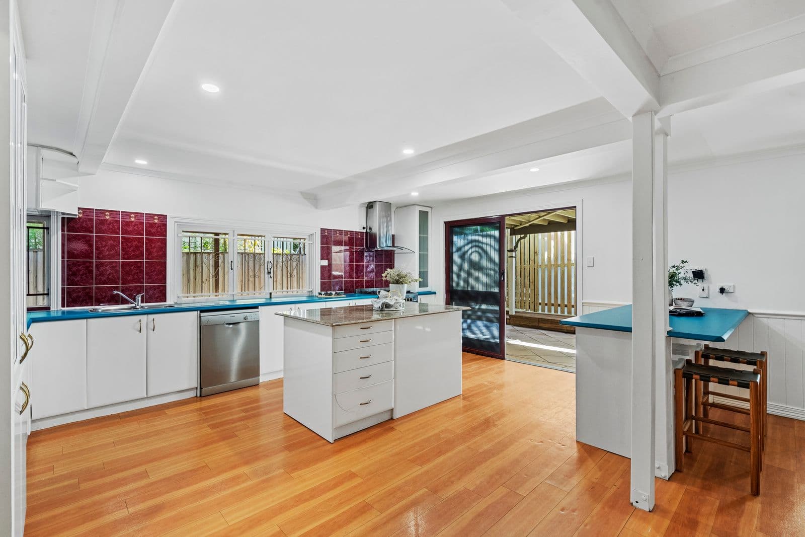 7 Cottenham Street, Fairfield QLD 4103, Fairfield - Thumbnail 4