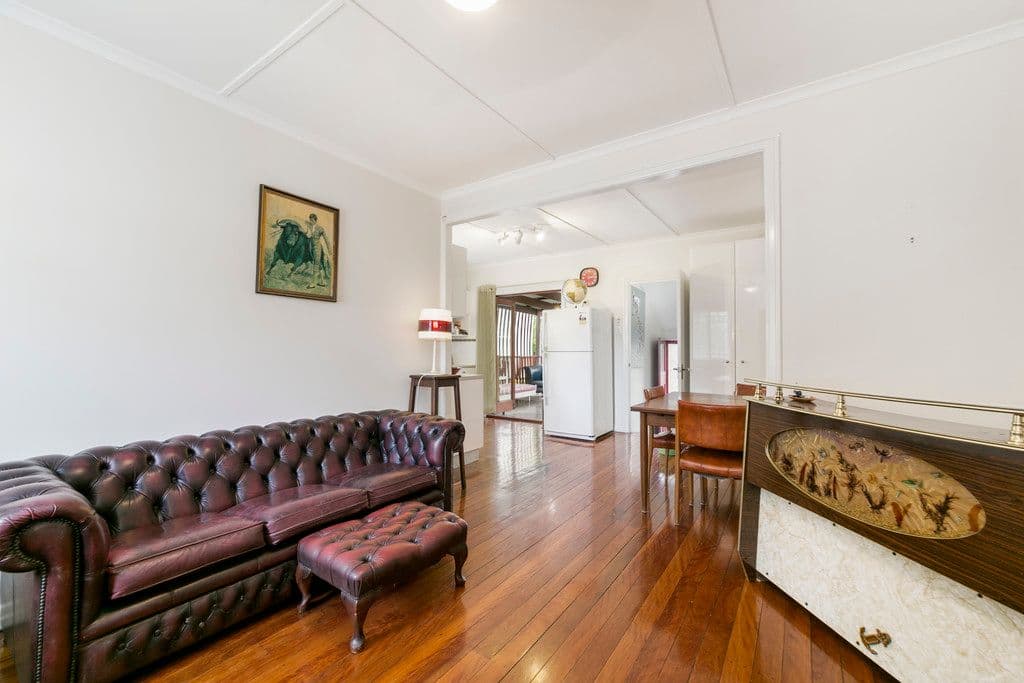8 Calston Street, Oxley QLD 4075, Oxley - Thumbnail 4