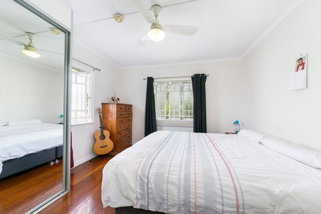 8 Calston Street, Oxley QLD 4075, Oxley - Thumbnail 8