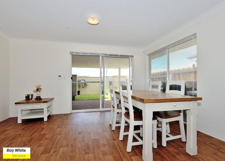 35 Interlaken Loop, ELLENBROOK WA 6069, Ellenbrook - Thumbnail 3