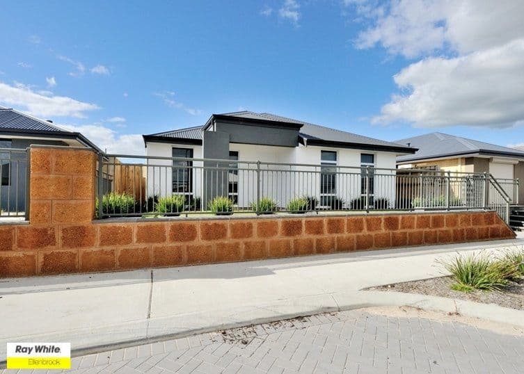 35 Interlaken Loop, ELLENBROOK WA 6069, Ellenbrook - Thumbnail 8