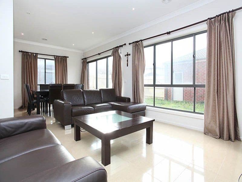 22 Eloura Circuit, TAYLORS HILL VIC 3037, Taylors Hill - Thumbnail 3