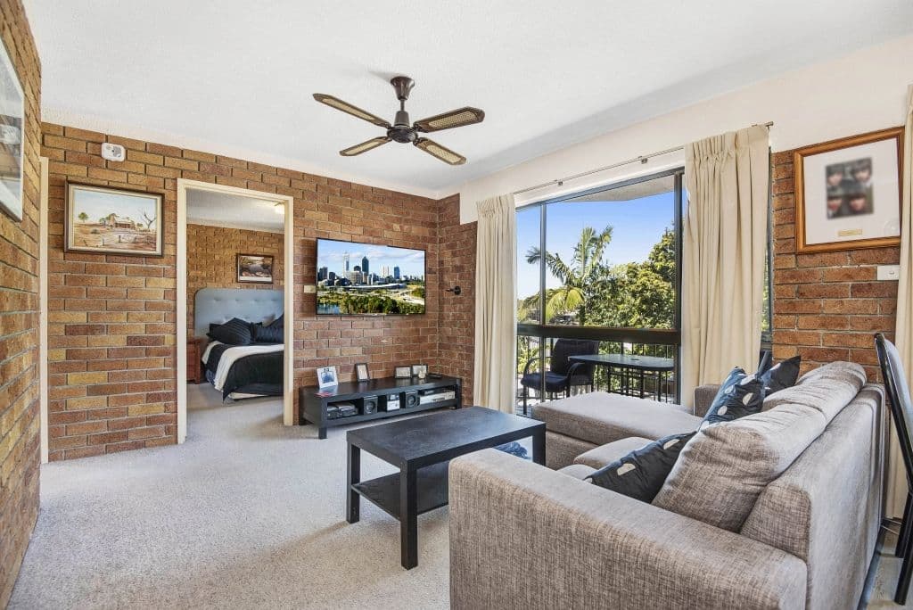 106 Kennedy Drive, Tweed Heads West NSW 2485, Tweed Heads West - Thumbnail 2