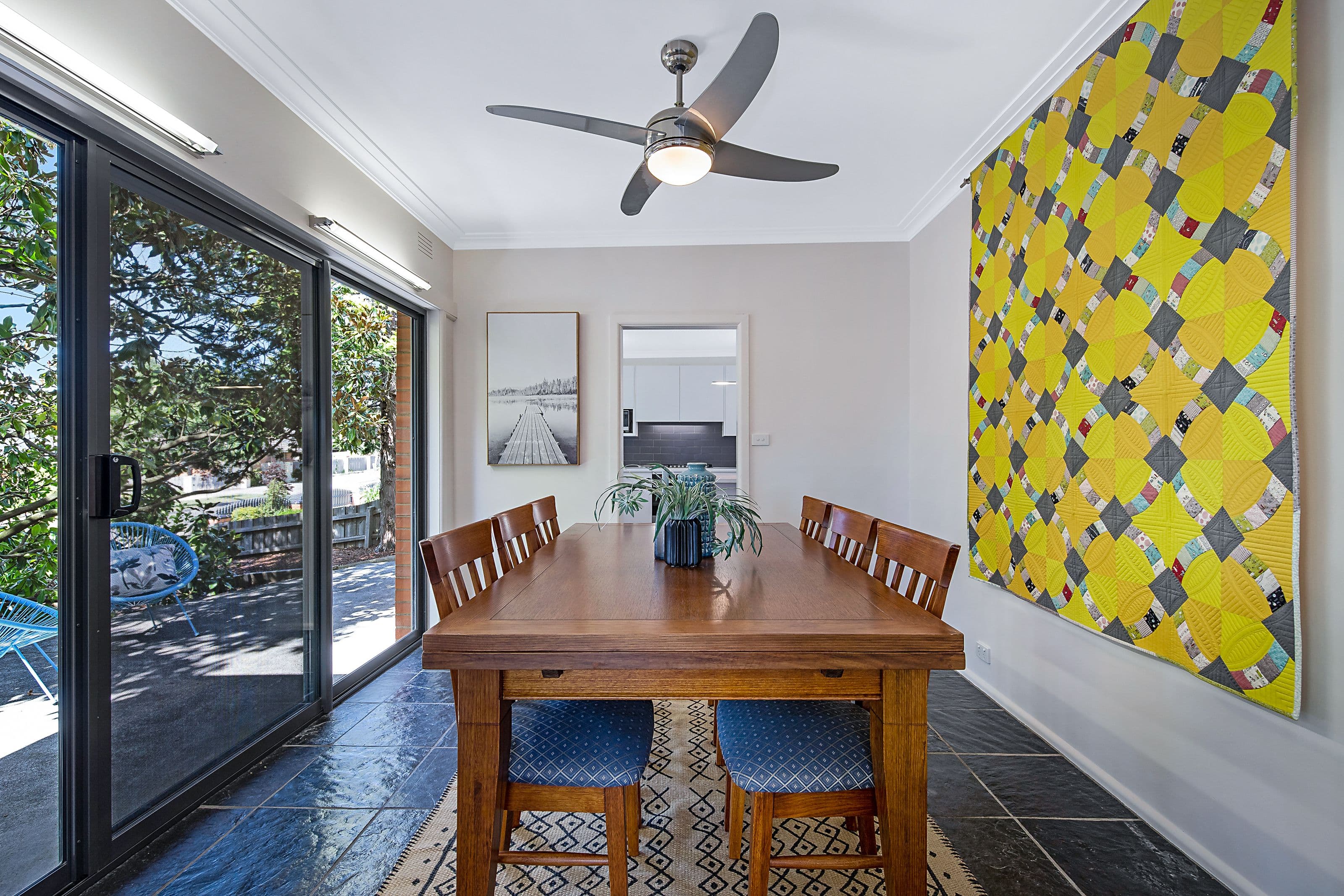 22 Lynden Grove, Mount Waverley VIC 3149, Mount Waverley - Thumbnail 3