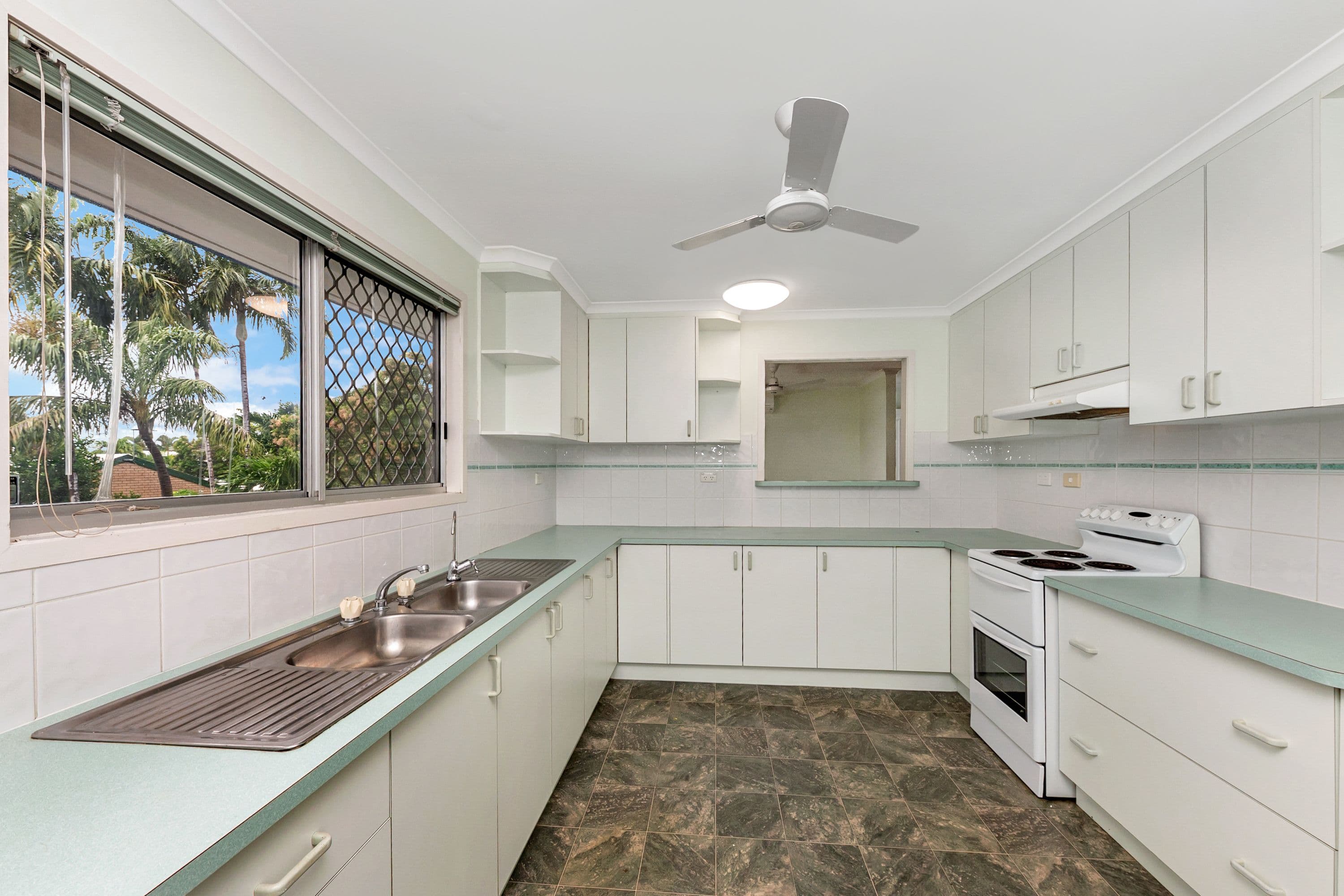 19 Wellesley Drive, Thuringowa Central QLD 4817, Thuringowa Central - Thumbnail 4