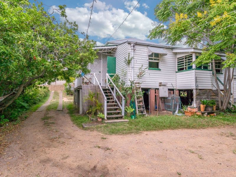 208 Kedron Brook Road, WILSTON QLD 4051, Wilston - Thumbnail 7