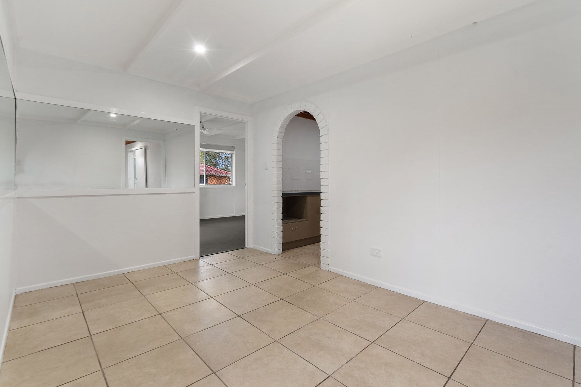 1 Nanda Street, Woodridge QLD 4114, Woodridge - Thumbnail 6