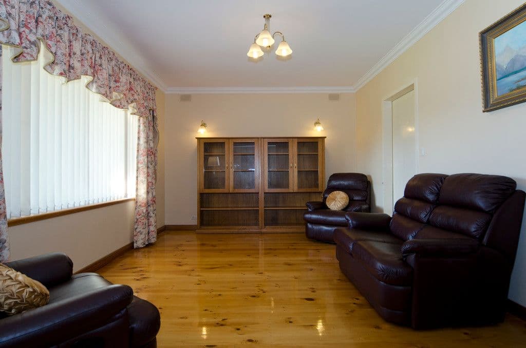 78 Fenton Avenue, CHRISTIES BEACH SA 5165, Christies Beach - Thumbnail 2
