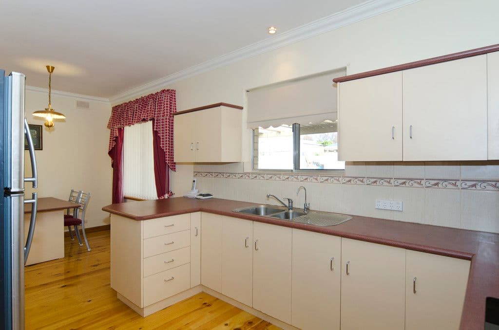 78 Fenton Avenue, CHRISTIES BEACH SA 5165, Christies Beach - Thumbnail 6