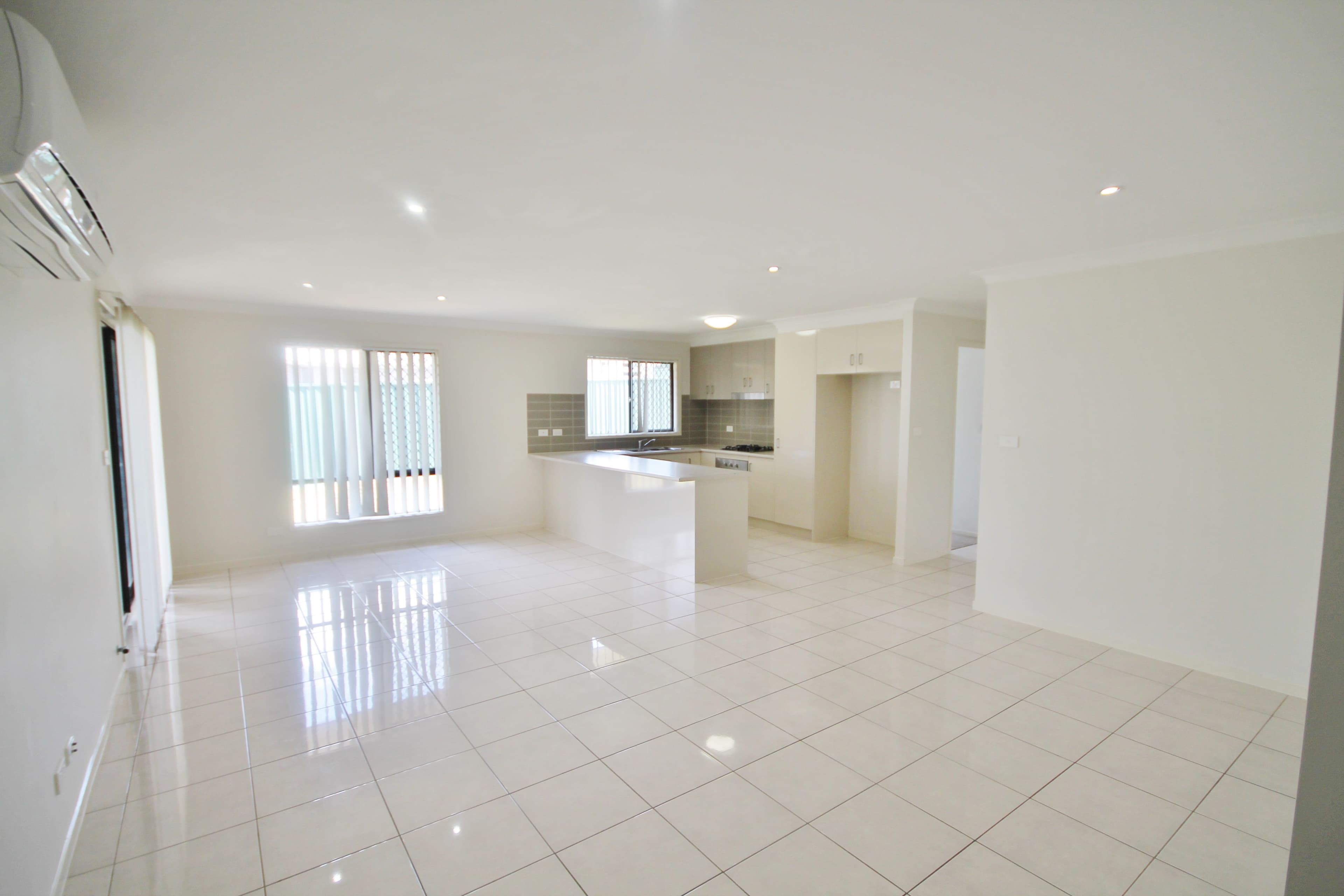 17 Molloy Place, Young - Thumbnail 4