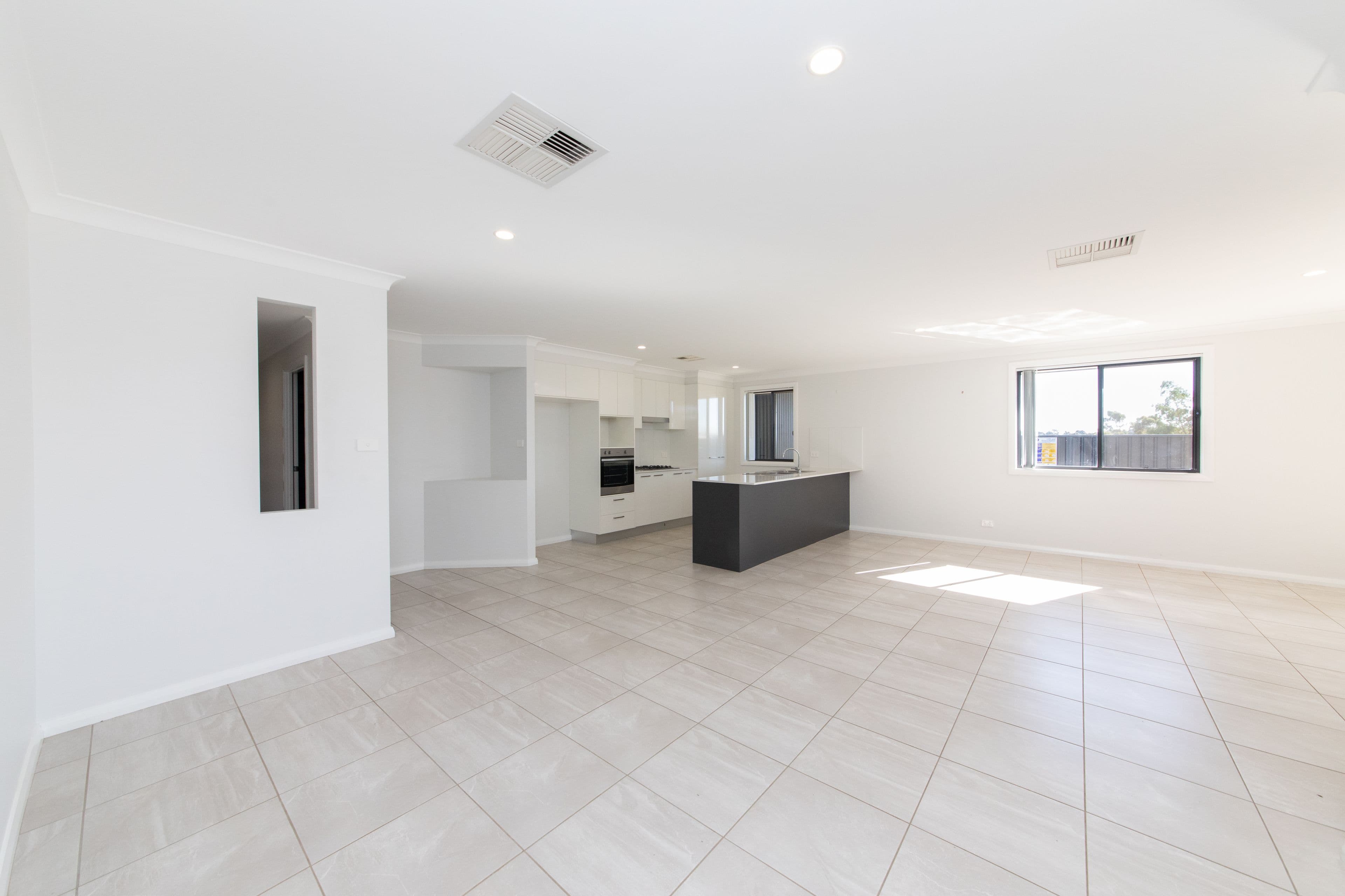2 Nolan Esplanade, Dubbo NSW 2830, Dubbo - Thumbnail 2