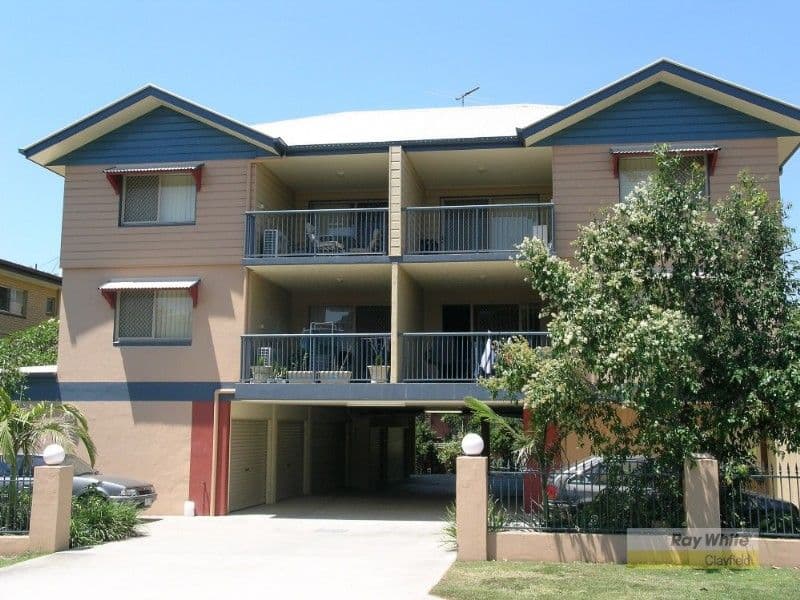 17 Dwyer Street, NUNDAH QLD 4012, Nundah - Image 1
