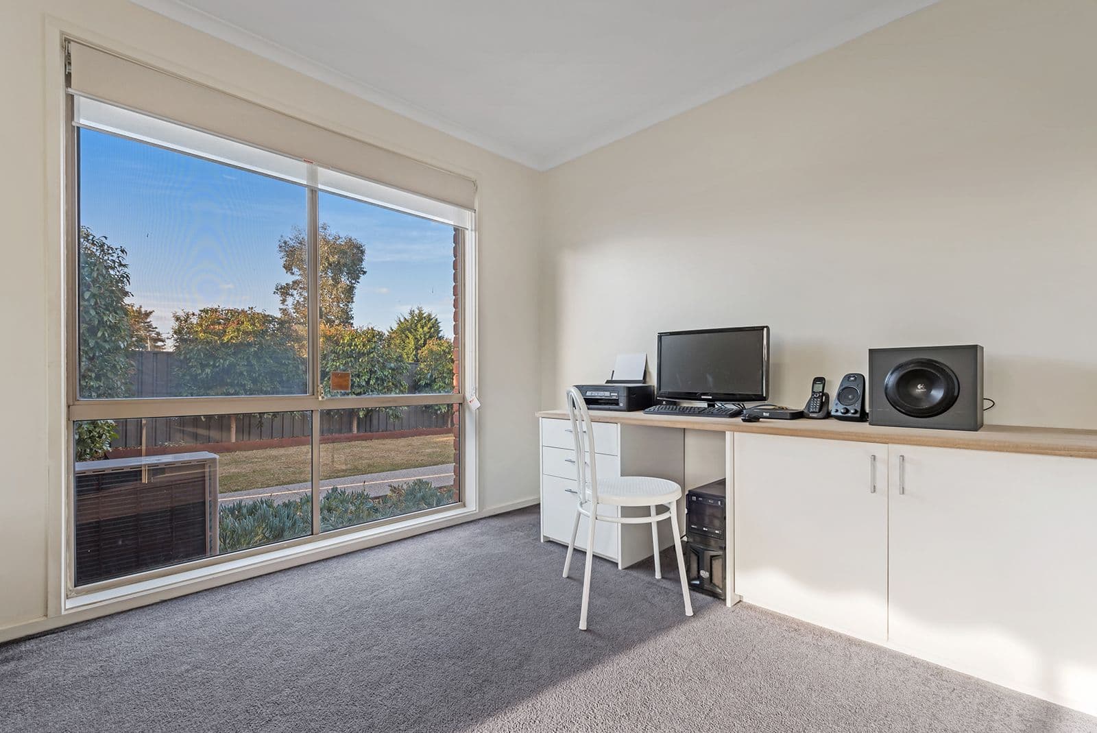 9 Farnborough Avenue, Craigieburn VIC 3064, Craigieburn - Thumbnail 5