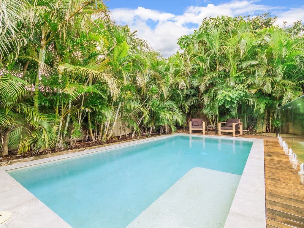 26 Treeview Drive, Burleigh Waters QLD 4220, Burleigh Waters - Thumbnail 2