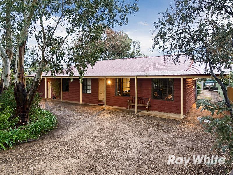 11 Kent Road, Kanmantoo SA 5252, Kanmantoo - Image 1