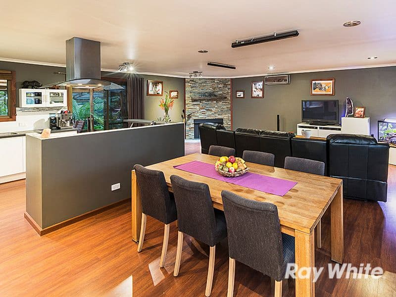 11 Kent Road, Kanmantoo SA 5252, Kanmantoo - Thumbnail 2