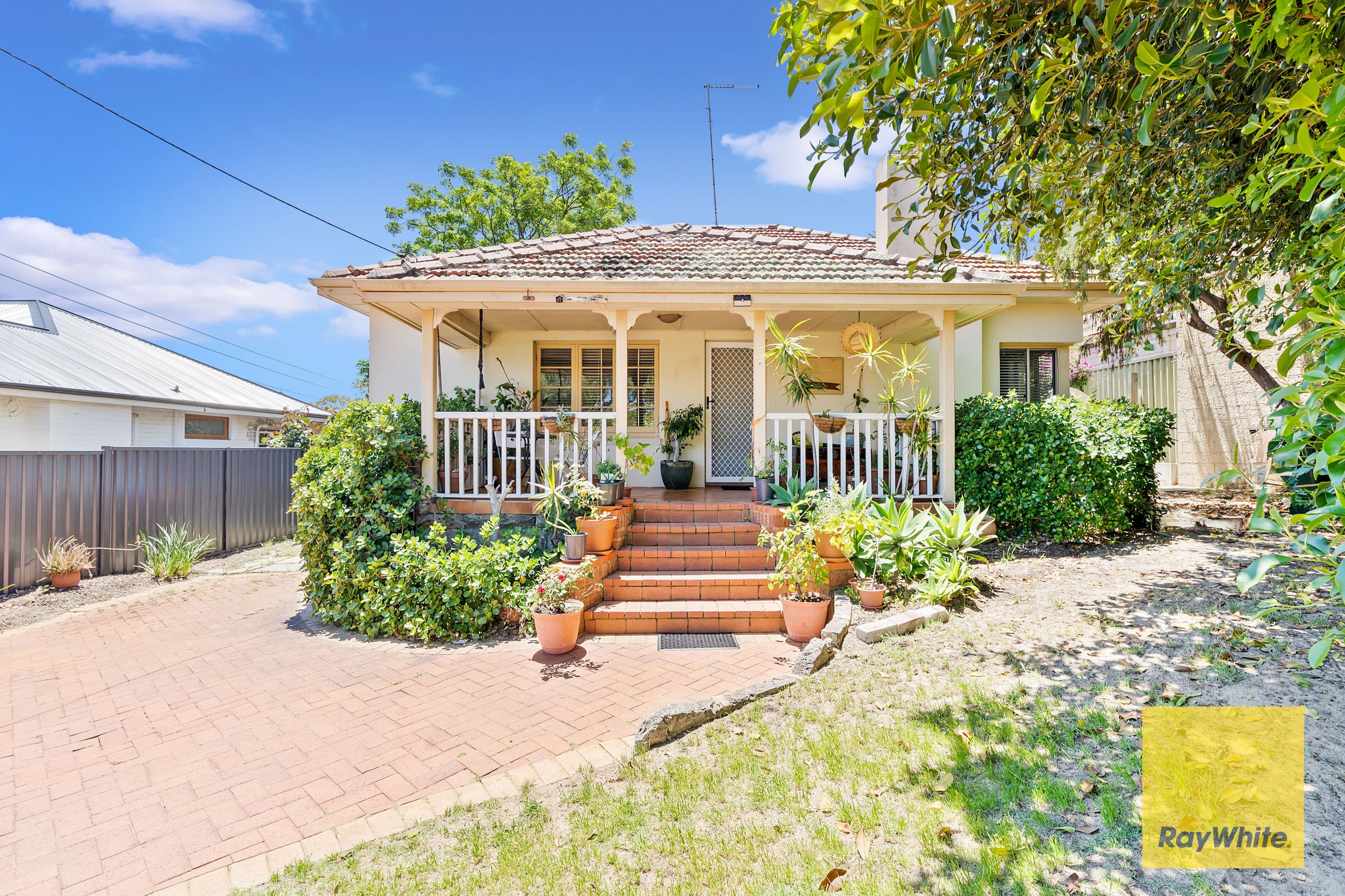 3 Samson Street, Mosman Park WA 6012, Mosman Park - Thumbnail 2
