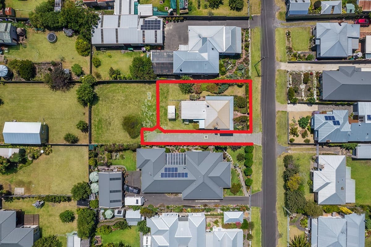 14 Corbett Street, PORT FAIRY VIC 3284, Port Fairy - Thumbnail 2