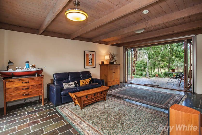 15 Stanton Court, Glen Waverley VIC 3150, Glen Waverley - Thumbnail 4