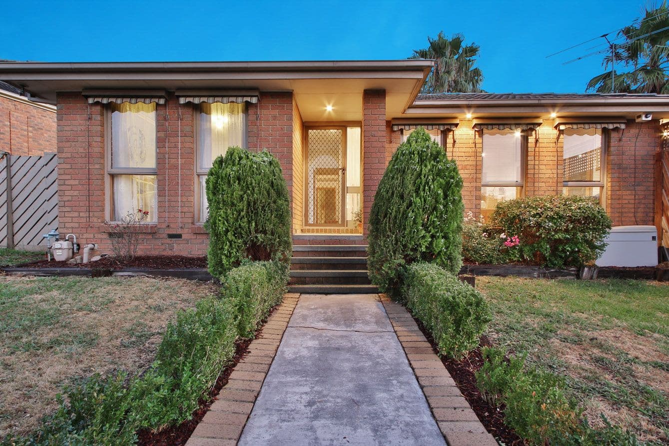 1 French Close, Mooroolbark VIC 3138, Mooroolbark - Thumbnail 2