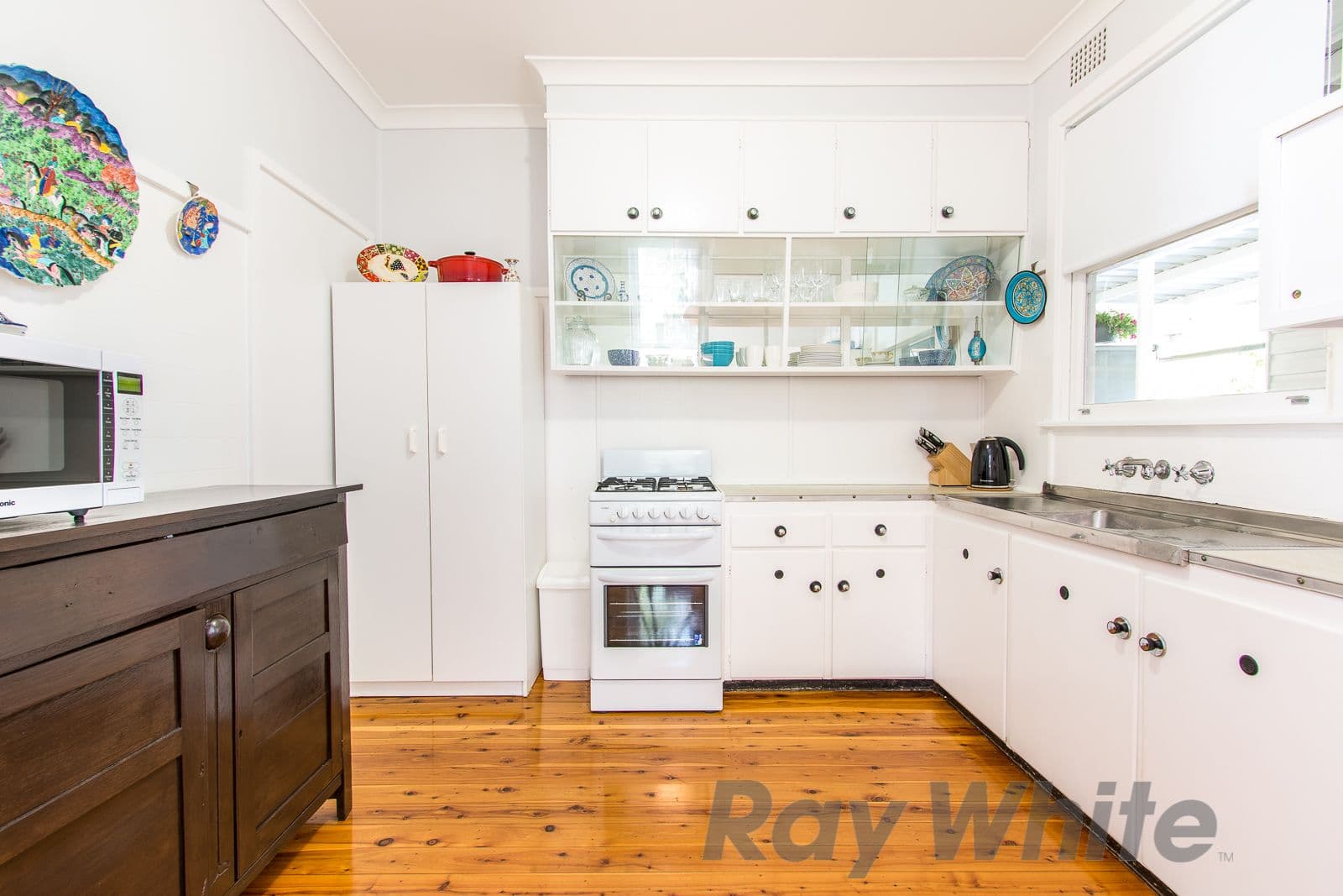 14 Randall Parade, Adamstown Heights - Thumbnail 5
