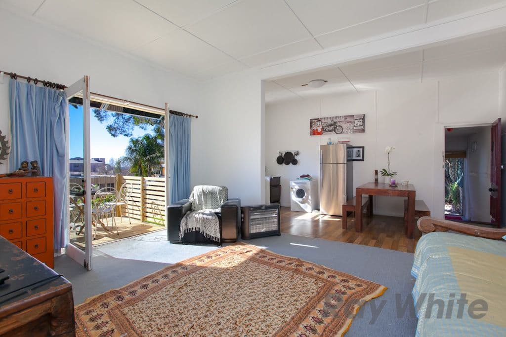 44 Perkins Street, NEWCASTLE NSW 2300, Newcastle - Thumbnail 2