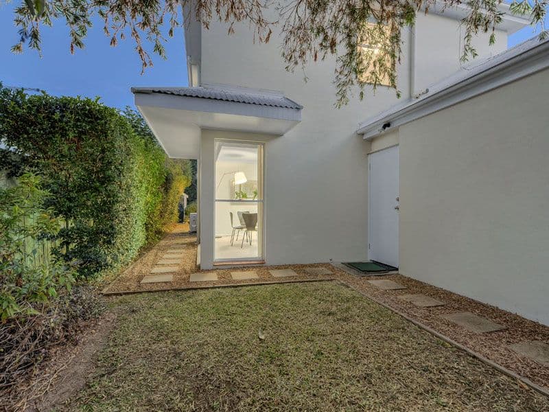 BARDON QLD 4065, Bardon - Thumbnail 8