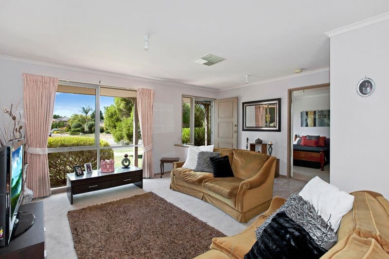 26 John Ryan Drive, SOUTH MORANG VIC 3752, South Morang - Thumbnail 5