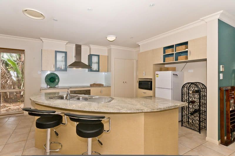 39 Kurrajong Place, BRIDGEMAN DOWNS QLD 4035, Bridgeman Downs - Thumbnail 5