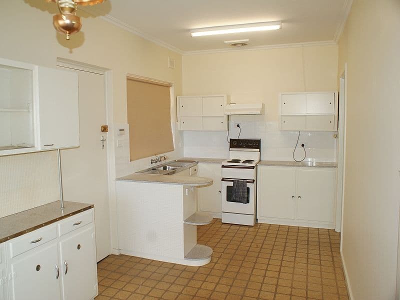 136 Swanport Road, MURRAY BRIDGE SA 5253, Murray Bridge - Thumbnail 4
