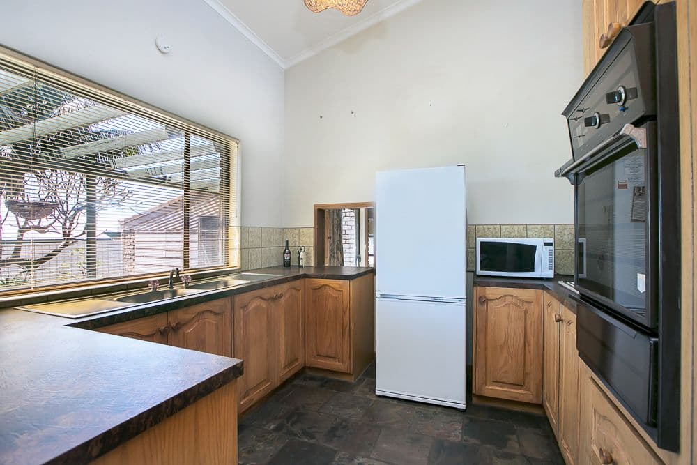 40 Bathurst Avenue, Moana SA 5169, Moana - Thumbnail 2