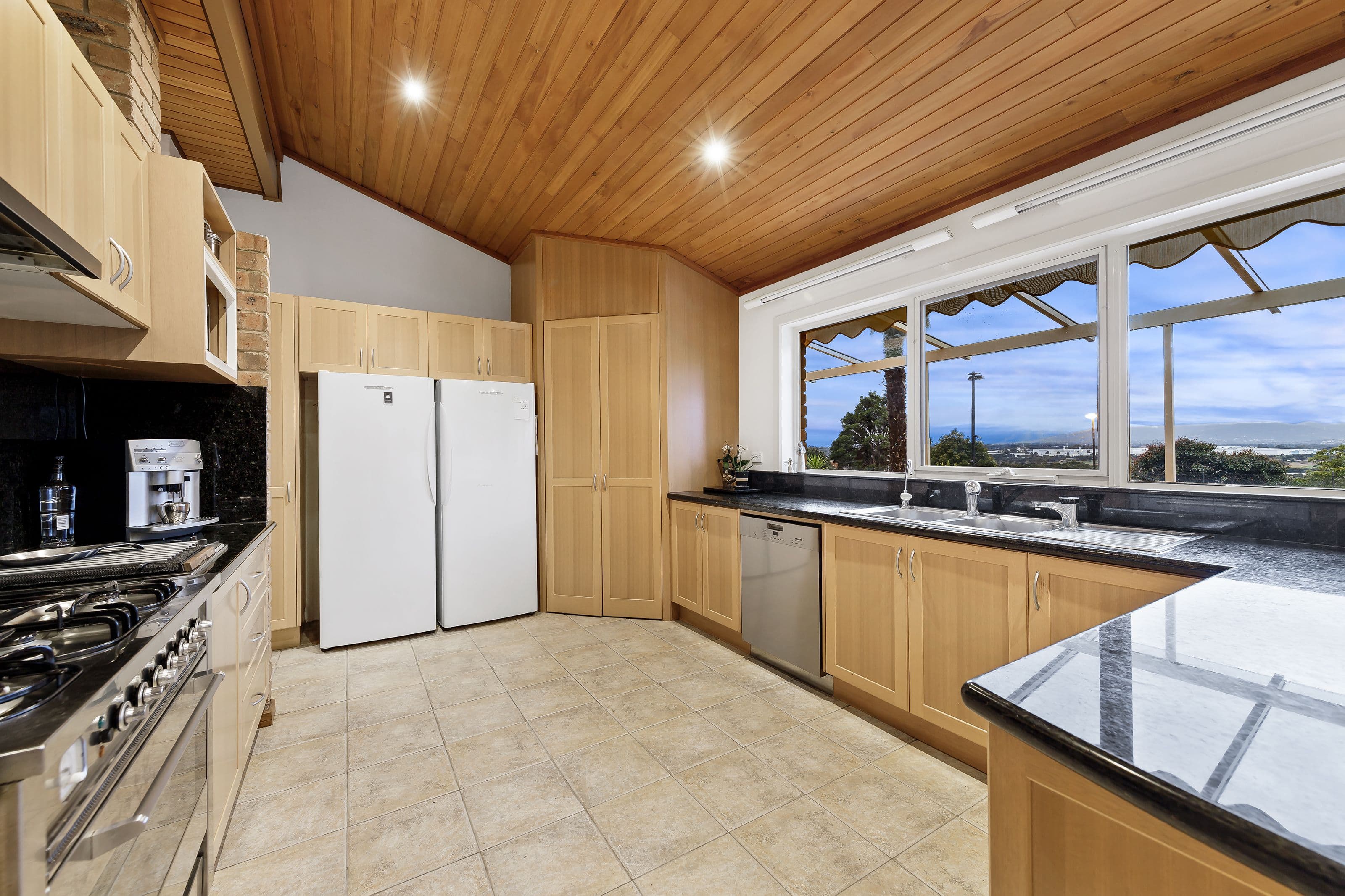 50-52 Craig Hill Drive, Wheelers Hill VIC 3150, Wheelers Hill - Thumbnail 5