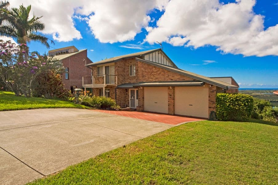 11 Dobbys Crescent, TERRANORA NSW 2486, Terranora - Image 1