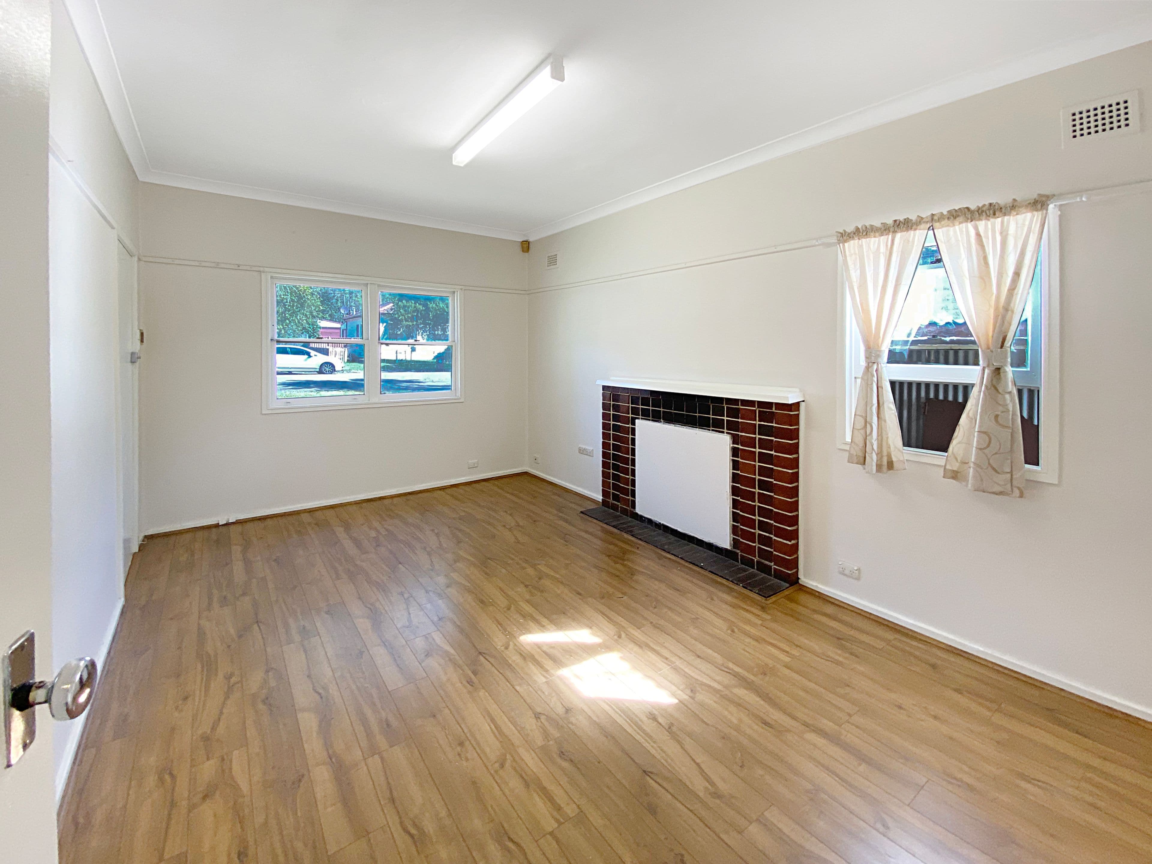 5 Iris Avenue, Riverwood NSW 2210, Riverwood - Thumbnail 4