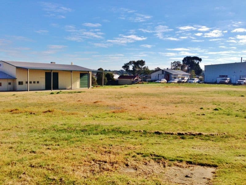 11 Templemore Street, YOUNG NSW 2594, Young - Thumbnail 2