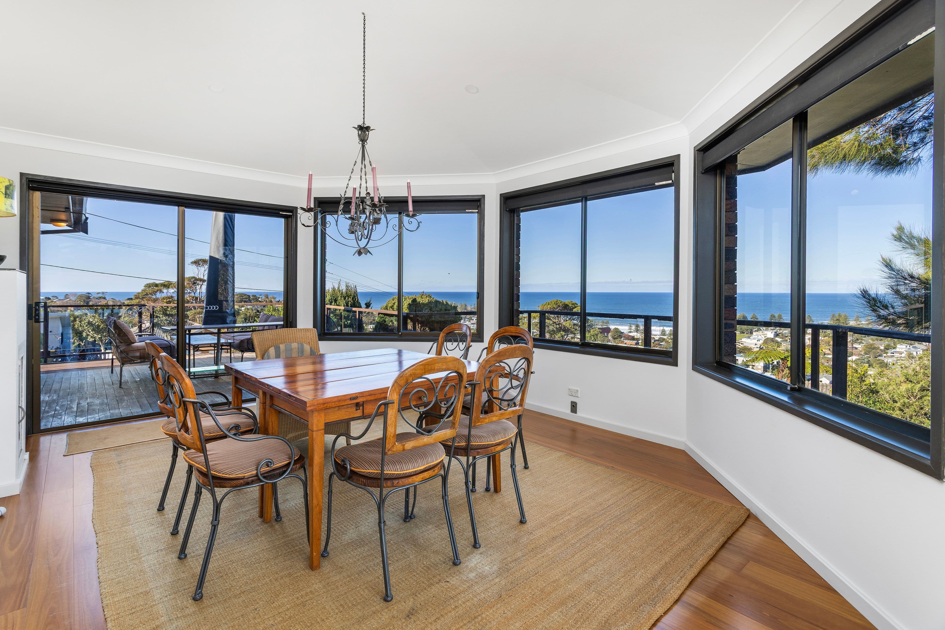 33 Belvedere Street, Kiama NSW 2533, Kiama - Thumbnail 2