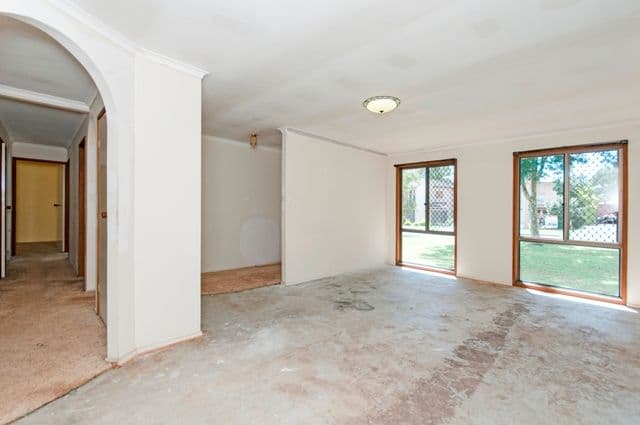 52 Alawoona Street, REDBANK PLAINS QLD 4301, Redbank Plains - Thumbnail 2