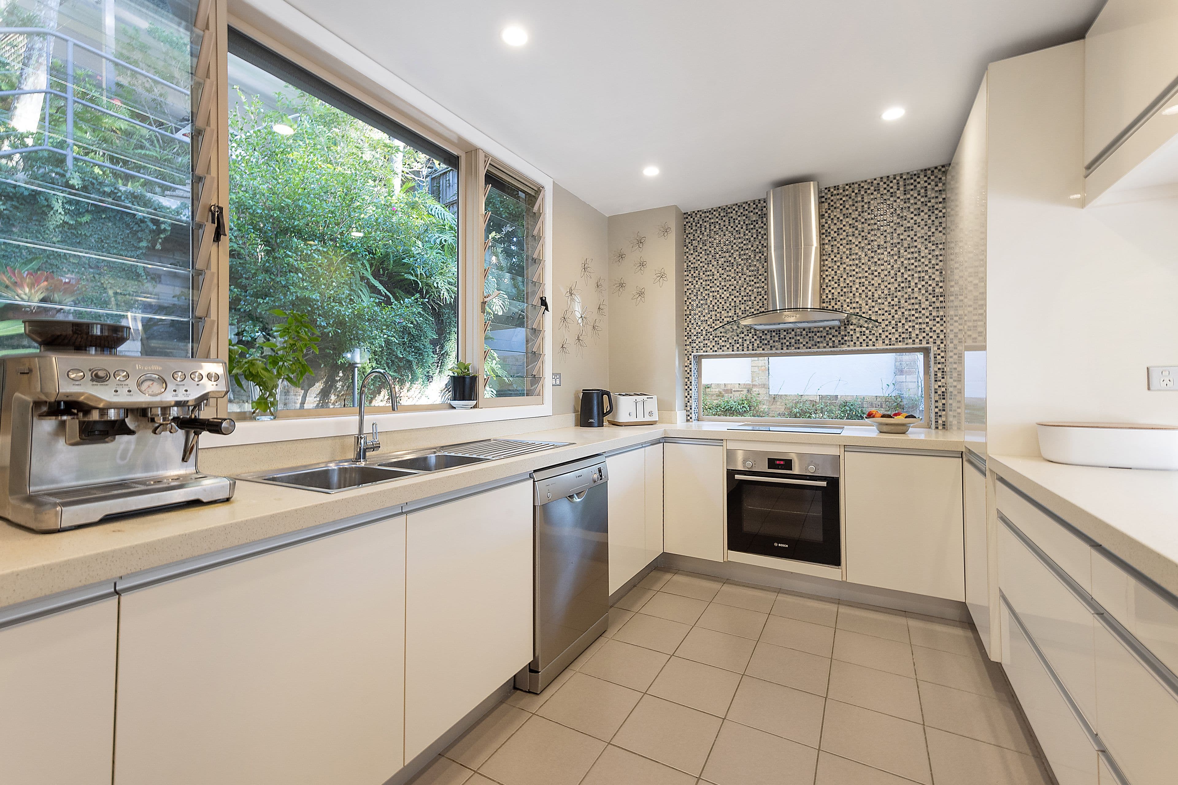 27 Ravenhill Road, Turramurra NSW 2074, Turramurra - Thumbnail 4