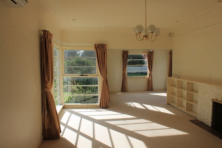 13 Elva Avenue, HAMILTON VIC 3300, Hamilton - Thumbnail 4