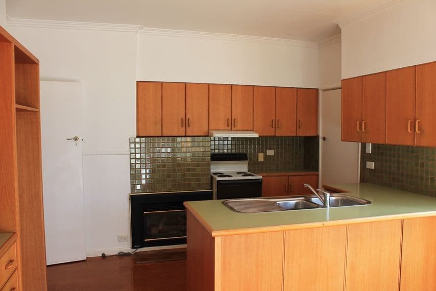 13 Elva Avenue, HAMILTON VIC 3300, Hamilton - Thumbnail 7